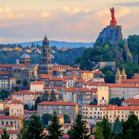 Le Lagon Bleu - Appt Wifi Parking Balcon Le Puy-en-Velay Exterior photo